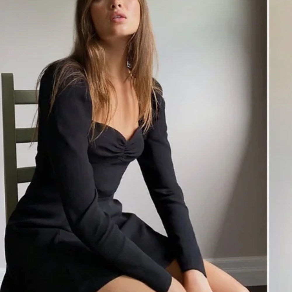 Aritzia Sunday Best Coco dress long sleeve black size 8